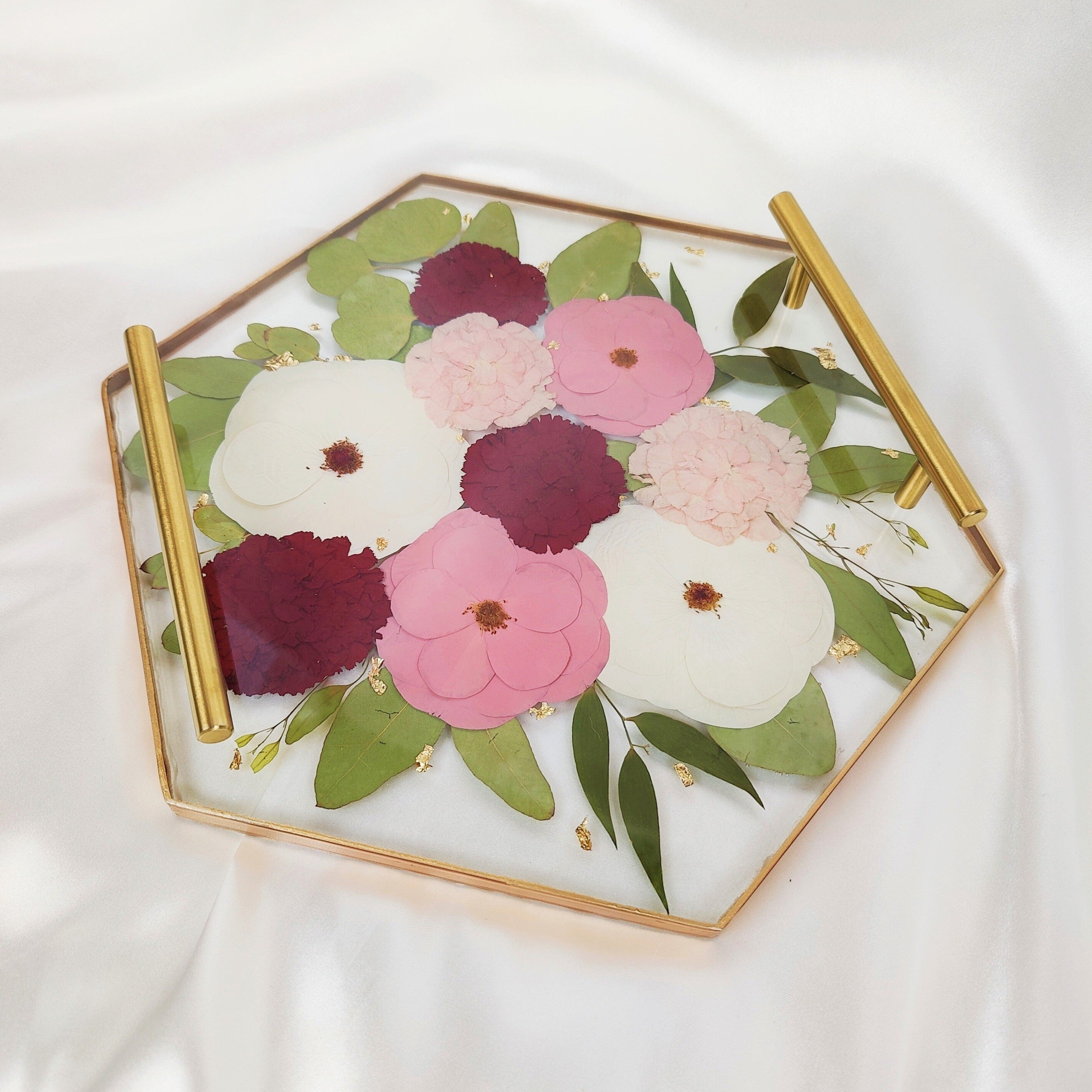 Personalized charcuterie board in resin as a bridal bouquet preservation item