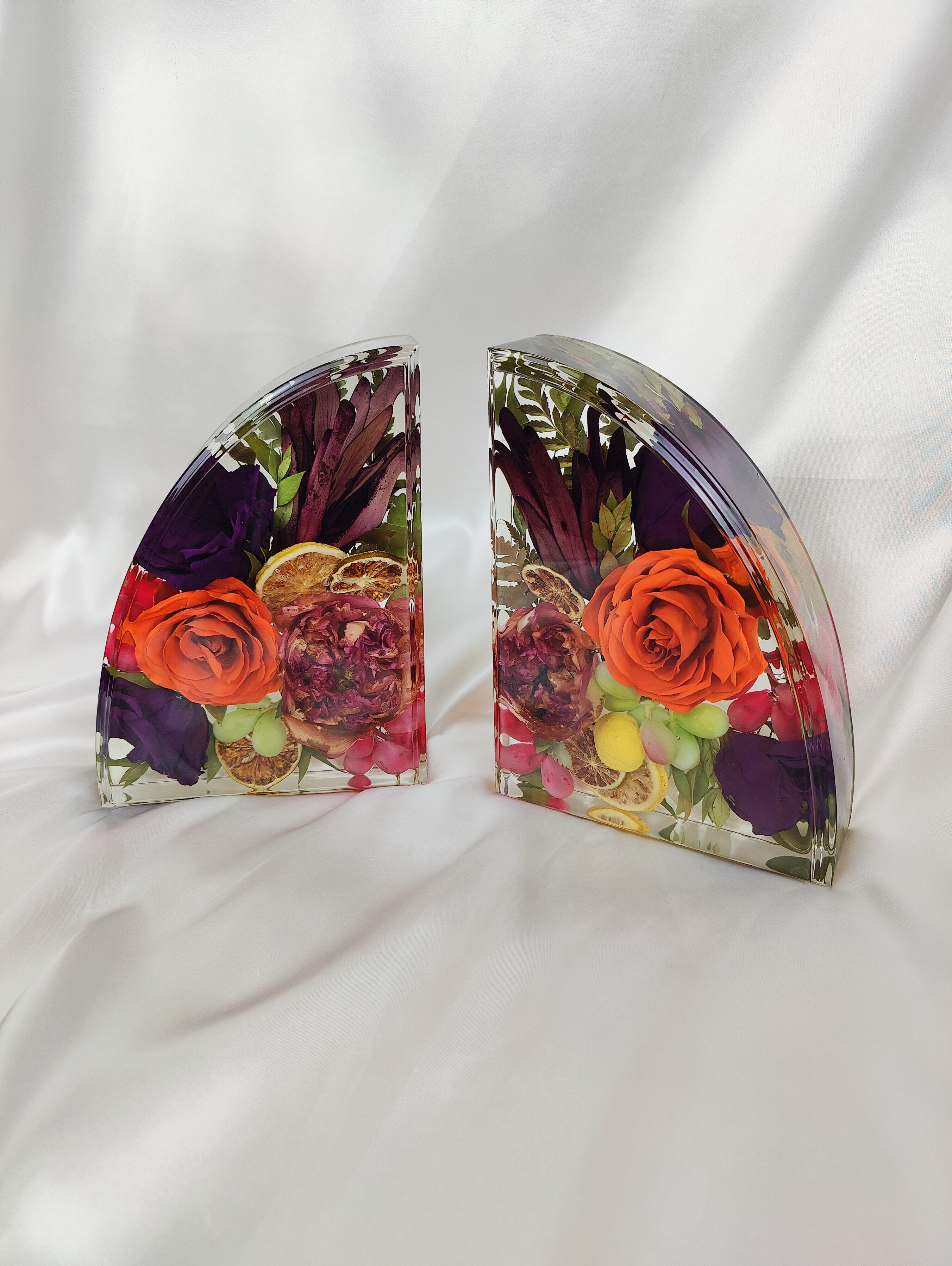 Personalized flowers reserved Bookends in 3D resin block